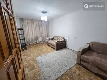 1-комнатная квартира, этаж 4 из 4, 43 м²