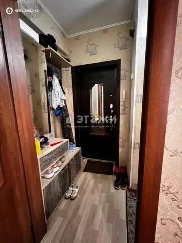 1-комнатная квартира, этаж 1 из 5, 32 м²
