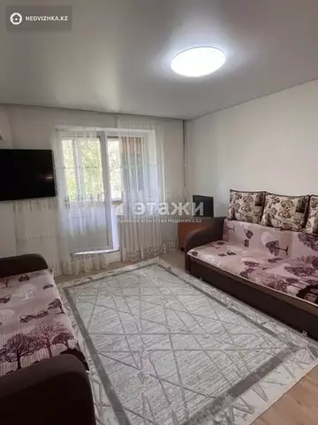 1-комнатная квартира, этаж 4 из 5, 32 м²