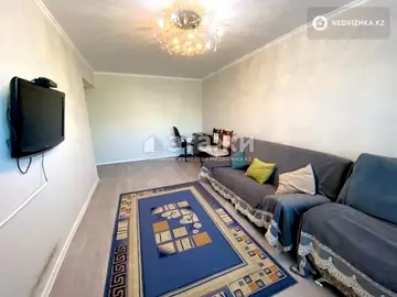 2-комнатная квартира, этаж 4 из 5, 44 м²