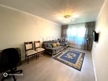 2-комнатная квартира, этаж 4 из 5, 44 м²