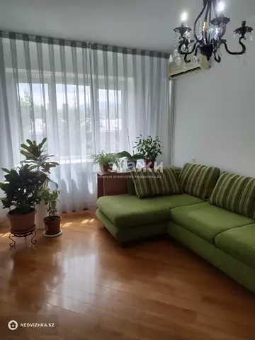 2-комнатная квартира, этаж 5 из 6, 50 м², на длительный срок