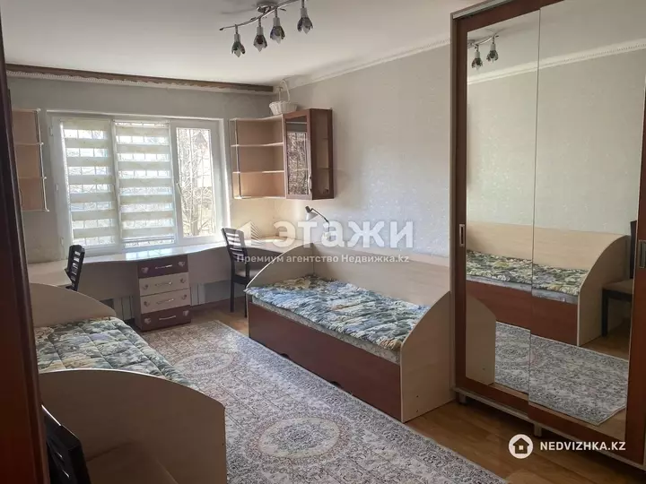 67 м², 3-комнатная квартира, этаж 2 из 5, 67 м², на длительный срок, изображение - 1