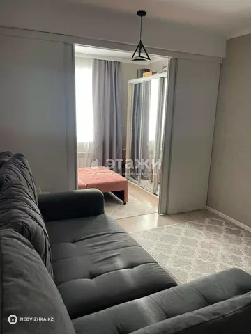 1-комнатная квартира, этаж 12 из 14, 42 м²