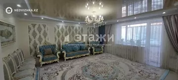 3-комнатная квартира, этаж 4 из 12, 107 м²