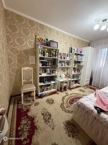 2-комнатная квартира, этаж 13 из 15, 62 м²