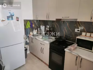 2-комнатная квартира, этаж 10 из 14, 46 м²