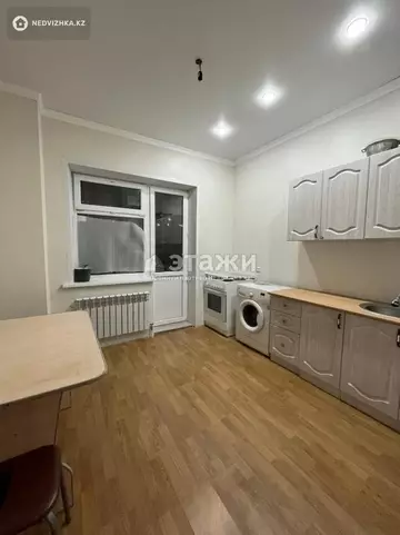 1-комнатная квартира, этаж 1 из 15, 36 м²