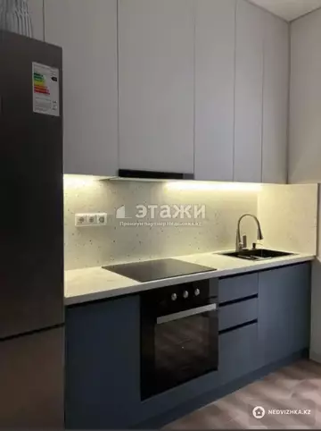 1-комнатная квартира, этаж 4 из 12, 43 м²