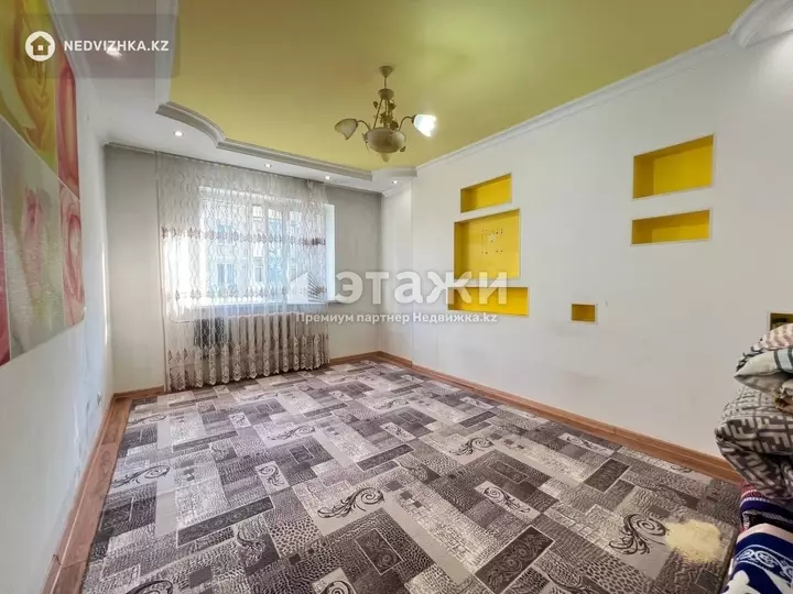 39.3 м², 1-комнатная квартира, этаж 2 из 10, 39 м², изображение - 1