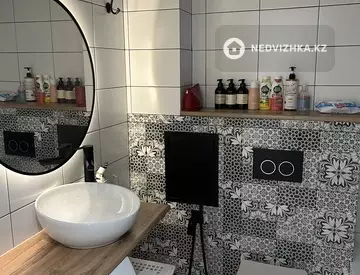 60 м², 1-комнатная квартира, этаж 3 из 5, 60 м², изображение - 14