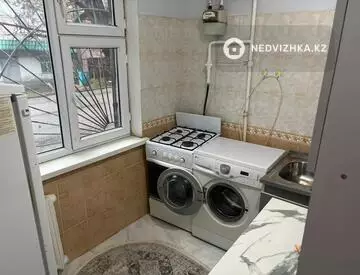 1-комнатная квартира, этаж 1 из 5, 28 м²