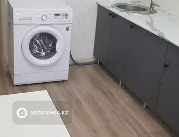 2-комнатная квартира, этаж 5 из 15, 54 м²