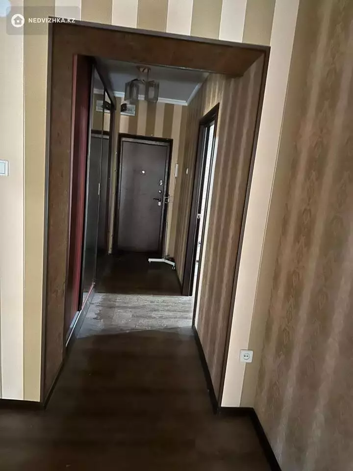 64 м², 3-комнатная квартира, этаж 2 из 5, 64 м², изображение - 1