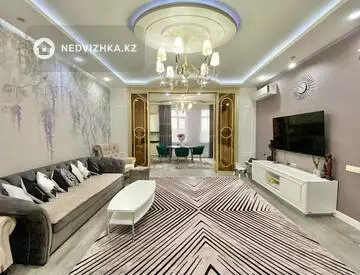 4-комнатная квартира, этаж 11 из 15, 153 м²