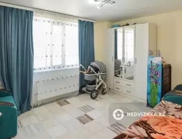 2-комнатная квартира, этаж 8 из 12, 57 м²