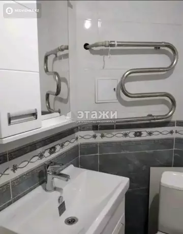1-комнатная квартира, этаж 4 из 5, 32 м²