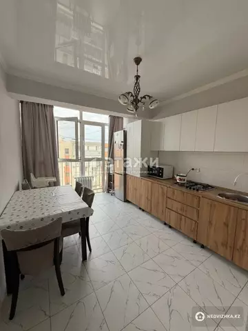 2-комнатная квартира, этаж 10 из 10, 50 м²