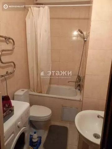 1-комнатная квартира, этаж 8 из 10, 32 м²