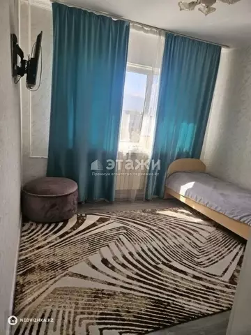 3-комнатная квартира, этаж 7 из 9, 70 м²