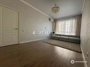 1-комнатная квартира, этаж 5 из 12, 38 м²