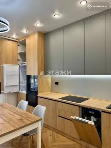 1-комнатная квартира, этаж 3 из 12, 46 м²