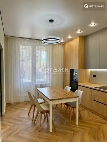 1-комнатная квартира, этаж 3 из 12, 46 м²