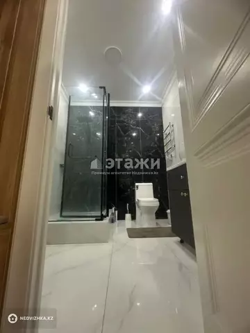 1-комнатная квартира, этаж 5 из 18, 56 м²