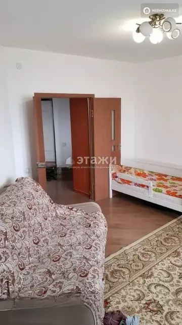 1-комнатная квартира, этаж 10 из 13, 44 м²
