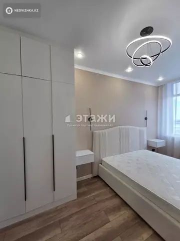 2-комнатная квартира, этаж 13 из 15, 63 м²