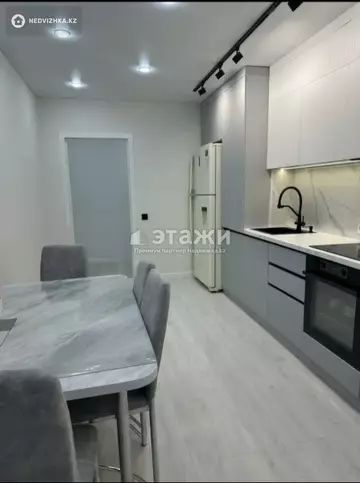 3-комнатная квартира, этаж 3 из 14, 86 м²
