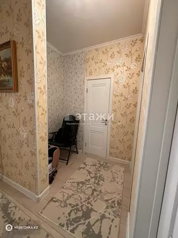 3-комнатная квартира, этаж 10 из 10, 90 м²