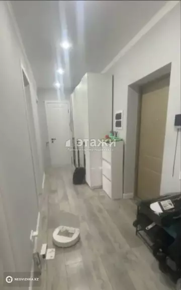 2-комнатная квартира, этаж 4 из 9, 58 м²