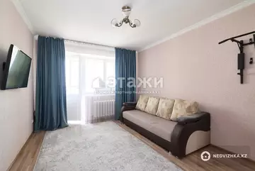 1-комнатная квартира, этаж 8 из 14, 39 м²