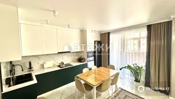 4-комнатная квартира, этаж 6 из 12, 103 м²