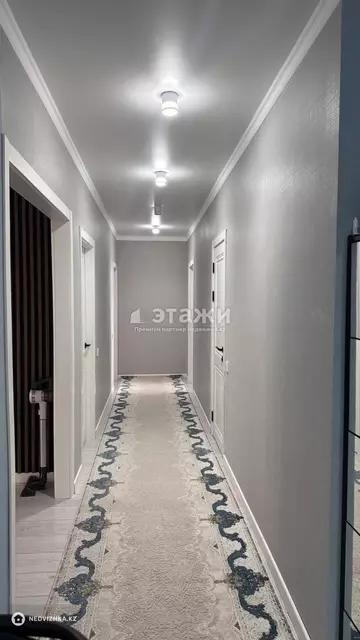 4-комнатная квартира, этаж 6 из 12, 103 м²