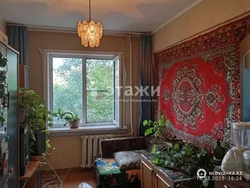3-комнатная квартира, этаж 3 из 5, 55 м²
