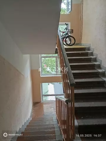 3-комнатная квартира, этаж 3 из 5, 55 м²