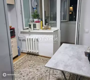 2-комнатная квартира, этаж 9 из 9, 49 м²
