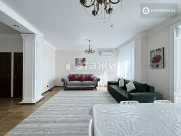 3-комнатная квартира, этаж 14 из 18, 115 м²