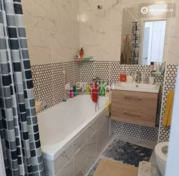 1-комнатная квартира, этаж 2 из 9, 39 м²