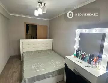 2-комнатная квартира, этаж 4 из 4, 45 м²