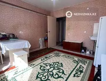 1-комнатная квартира, этаж 4 из 9, 44 м²