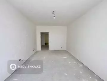72 м², 3-комнатная квартира, этаж 3 из 9, 72 м², изображение - 1
