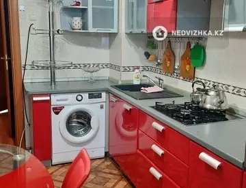 3-комнатная квартира, этаж 5 из 5, 65 м², на длительный срок