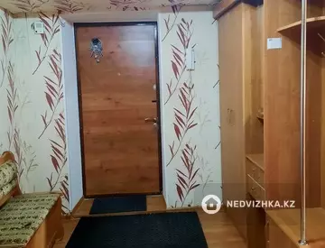 3-комнатная квартира, этаж 5 из 5, 65 м², на длительный срок