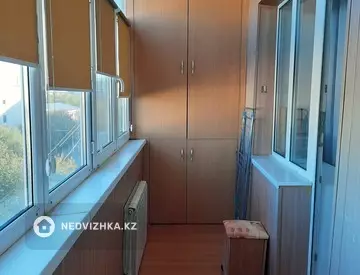 3-комнатная квартира, этаж 5 из 5, 65 м², на длительный срок