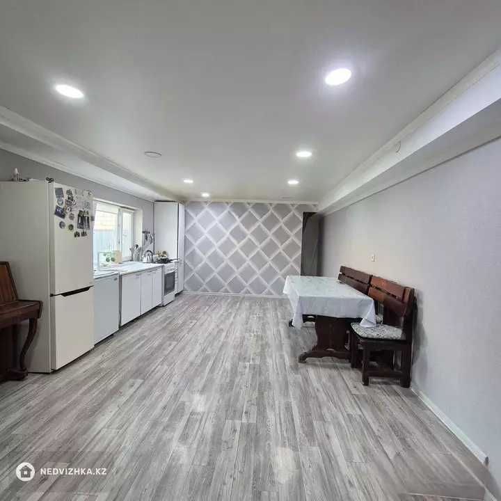 80 м², 4-комнатный дом, 80 м², изображение - 1