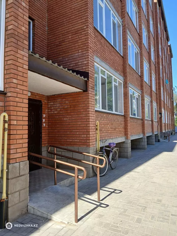 48.4 м², 1-комнатная квартира, этаж 2 из 6, 48 м², изображение - 1