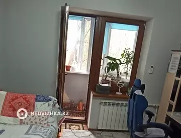 4-комнатная квартира, этаж 2 из 5, 78 м²
